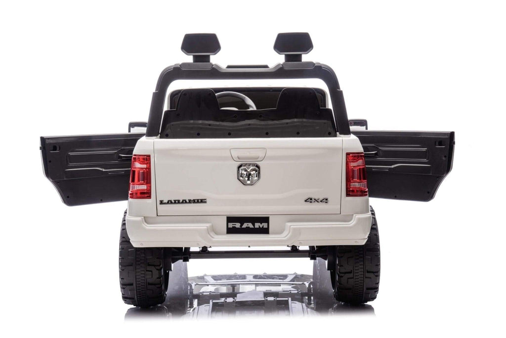 White Complete Edition XXL 2-Seater 4x4 RAM 3500 Ride-On Truck