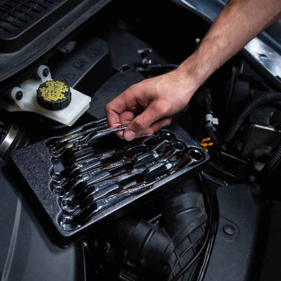 Bolt Extractor Wrench Sets