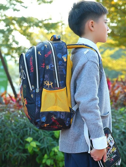 Schoolbag Primary School Students Grade One, Two and Three Boys and Girls Children Super Light Ridge Bag Backpack for 6-12 Years
