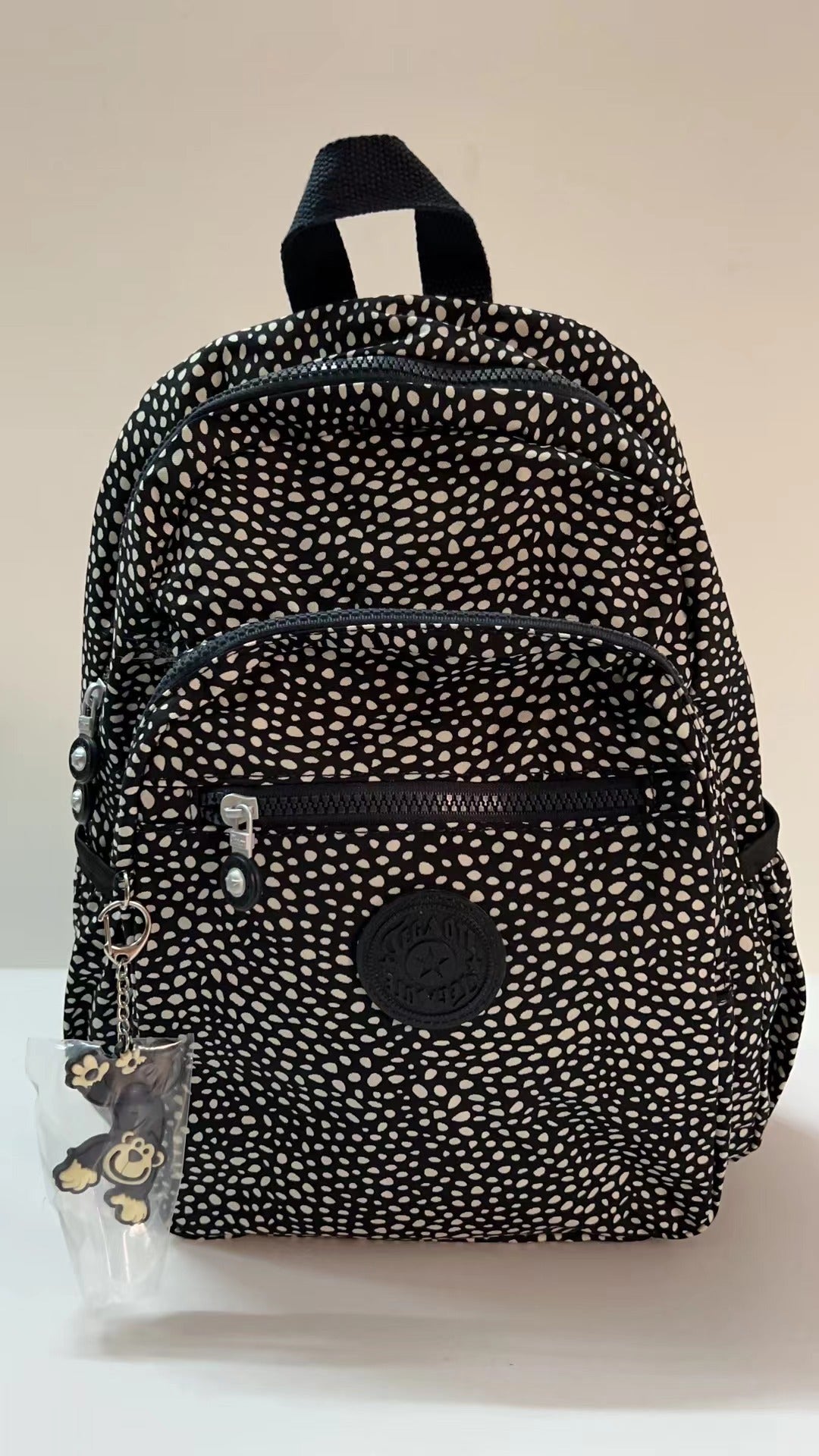 Extra-Large Men's and Women's Backpacks, Student School Bags, Casual Computer Backpacks, Short-Distance Travel Bags, Multi-Color Commuting Shoulder Bags, Portable
