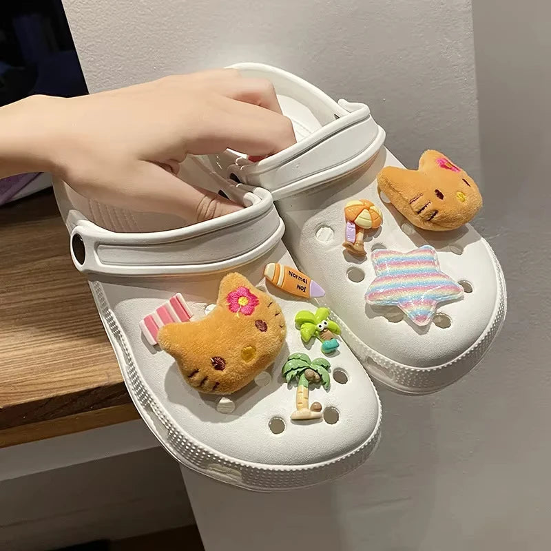 Hot Sale Hello Kitty Resin Shoe Charms Set  Cute Plush Shoe Decoration Accessories Removable Beach Vacation Style