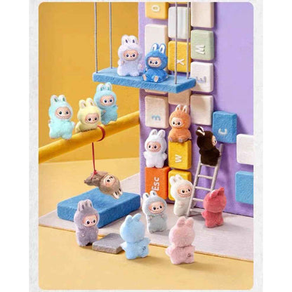 Labubu THE MONSTERS Pin for love - Blind Box (A-M)